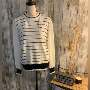 Sioni Monochrome Striped Knit Top.